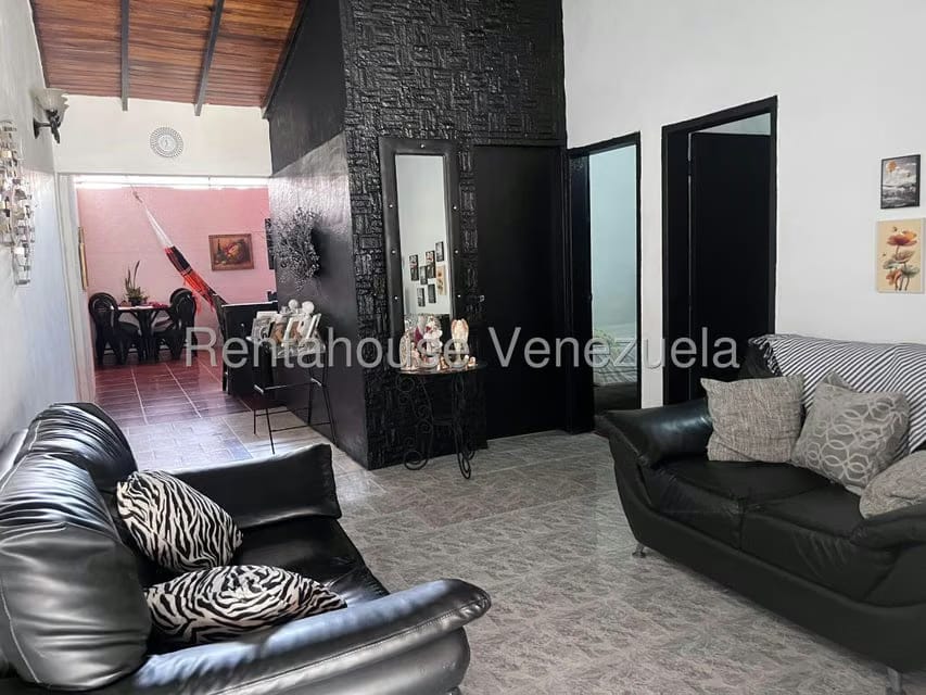 Casa (1 Nivel) en Venta en Los Yabos, Lara - 6