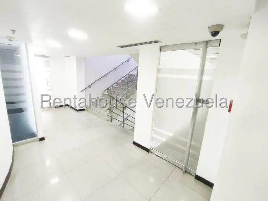 Oficina en Alquiler en los ruices Caracas - 11