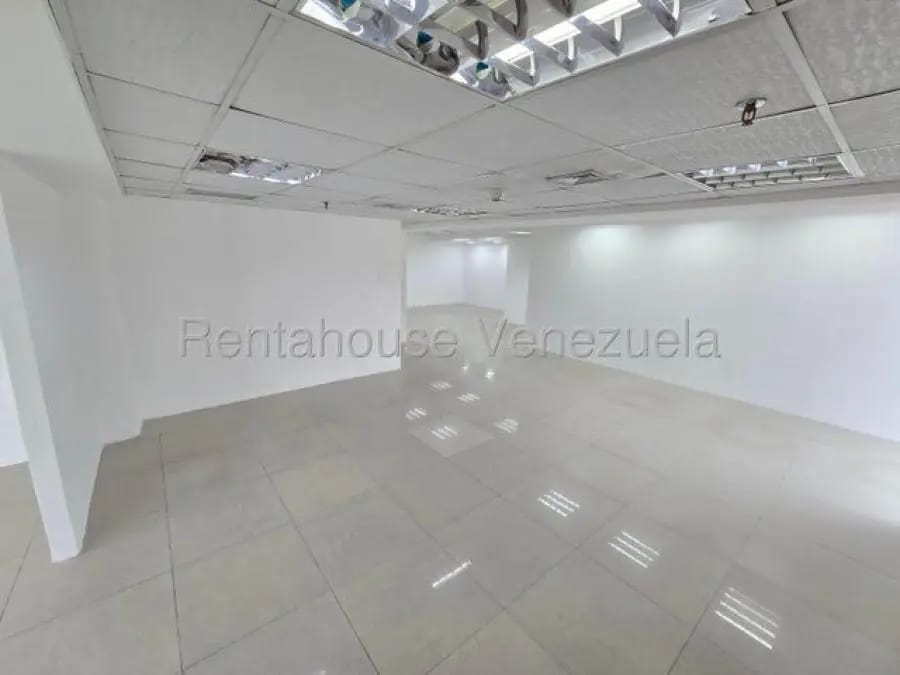 Oficina en Alquiler en los ruices Caracas - 16