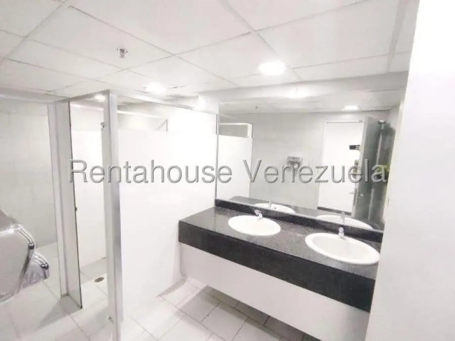 Oficina en Alquiler en los ruices Caracas - 5