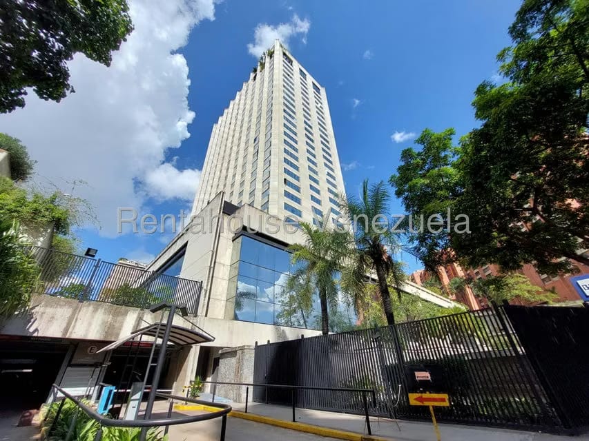 Comercial (Oficina) en Venta en Prados del Este, Distrito Metropolitano
