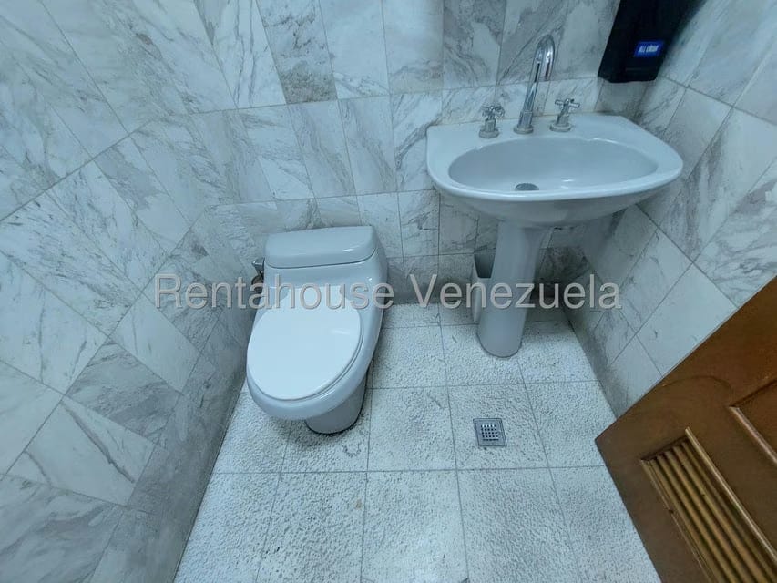 Comercial (Oficina) en Venta en Prados del Este, Distrito Metropolitano - 11