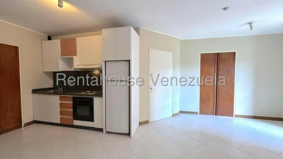 Apartamento en Venta en El Rosal Caracas - 5