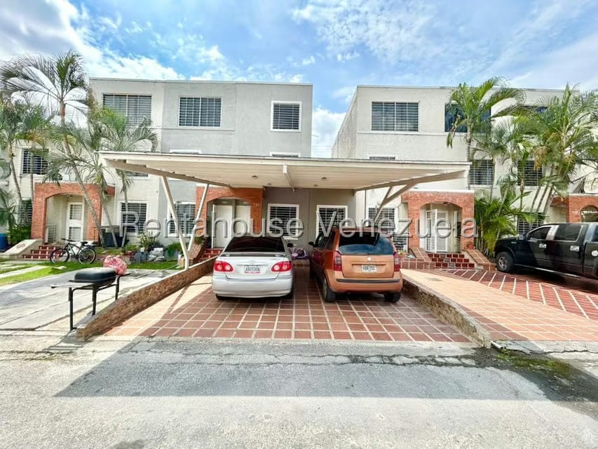 Casa (Multipes Niveles) en Alquiler en Tarabana Plaza, Lara