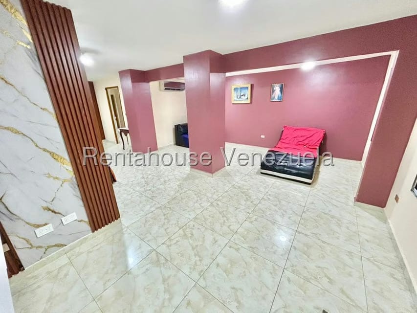 Casa (Multipes Niveles) en Alquiler en Tarabana Plaza, Lara - 2