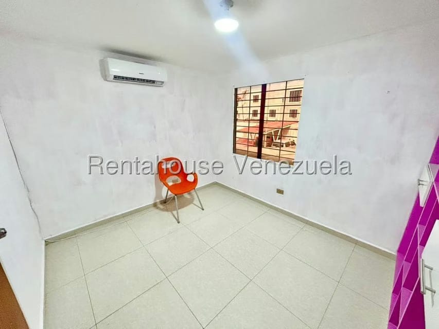 Casa (Multipes Niveles) en Alquiler en Tarabana Plaza, Lara - 13