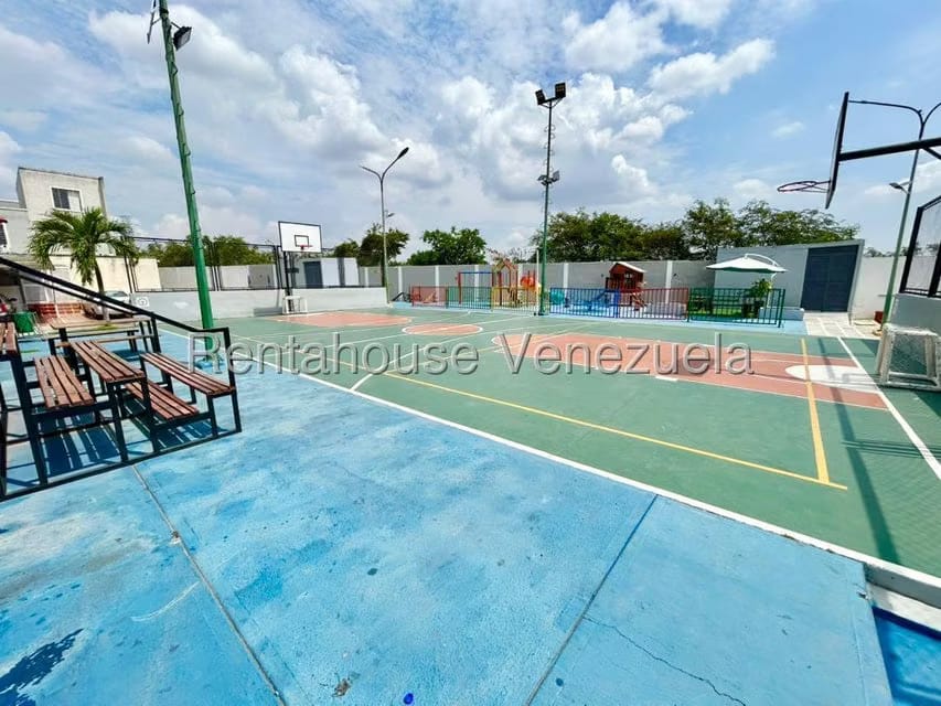 Casa (Multipes Niveles) en Alquiler en Tarabana Plaza, Lara - 27