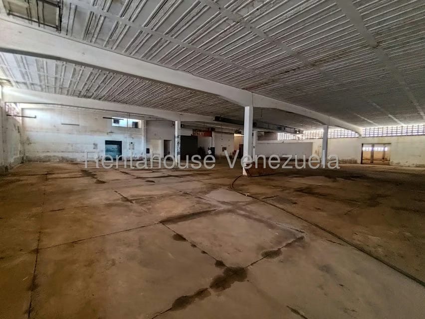 Comercial (Galpon - Deposito) en Venta en Los Haticos, Zulia - 2