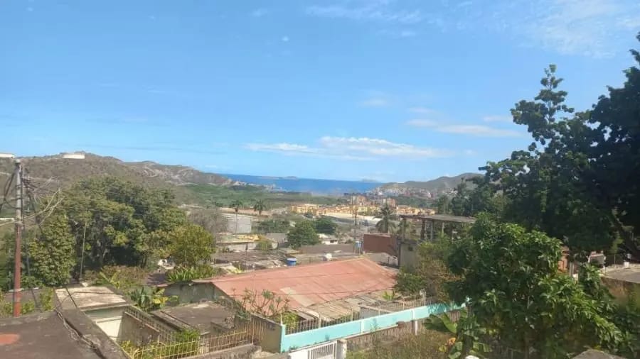 Casa en Alquiler en Guanta Guanta - 4