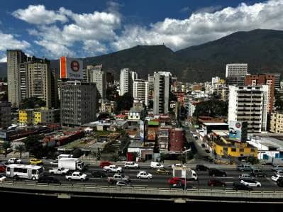 RD - Venta Apartamento en Colinas de Bello Monte - 6