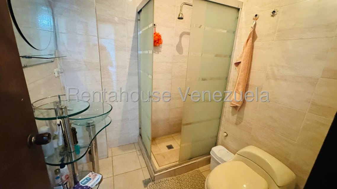 Apartamento (1 Nivel) en Venta en Zona Centro, Aragua - 11