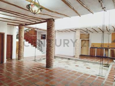 ¡IMPULSA TU NEGOCIO CON ESTA CASA COMERCIAL EN ALQUILER EN EL HATILLO! - 8