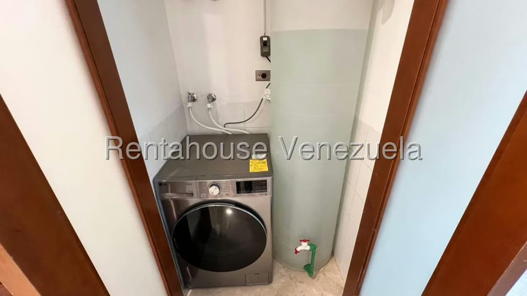 Apartamento (1 Nivel) en Alquiler en Santa Fe Norte, Distrito Metropolitano - 11