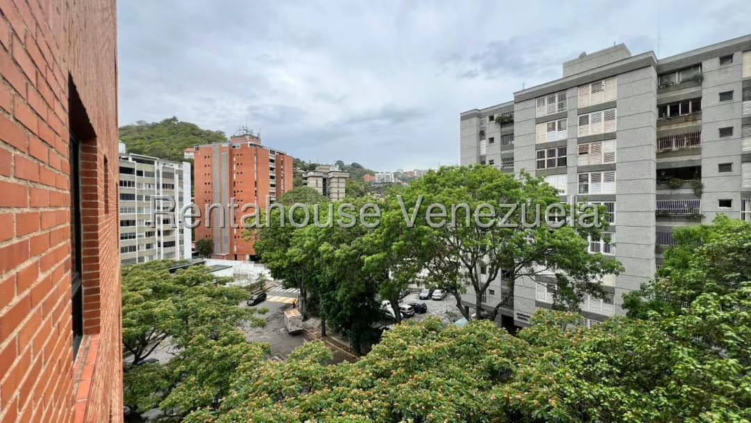 Apartamento (1 Nivel) en Alquiler en Santa Fe Norte, Distrito Metropolitano - 12