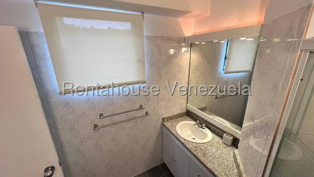Apartamento (1 Nivel) en Alquiler en Santa Fe Norte, Distrito Metropolitano - 19