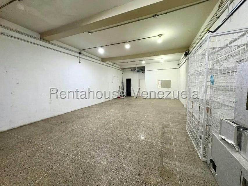 Comercial (Local Comercial) en Alquiler en Centro, Lara - 16