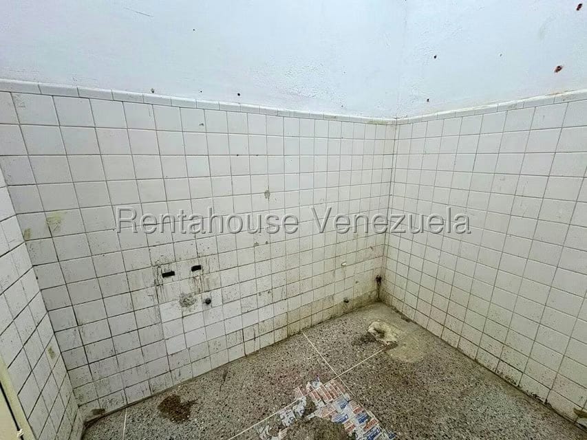 Comercial (Local Comercial) en Alquiler en Centro, Lara - 27