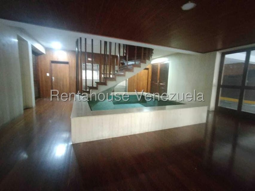 Apartamento (1 Nivel) en Alquiler en Santa Fe Norte, Distrito Metropolitano - 3