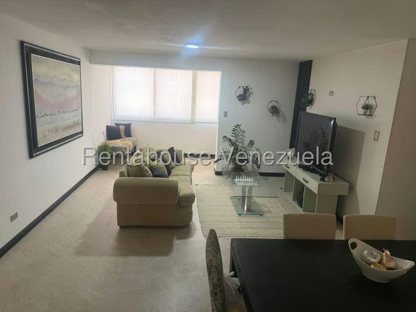 Apartamento (1 Nivel) en Venta en Parroquia La Candelaria, Distrito Metropolitano - 4