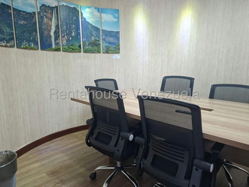 Comercial (Oficina) en Alquiler en El Recreo, Distrito Metropolitano - 28