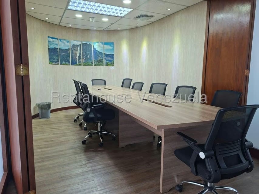 Comercial (Oficina) en Alquiler en El Recreo, Distrito Metropolitano - 30