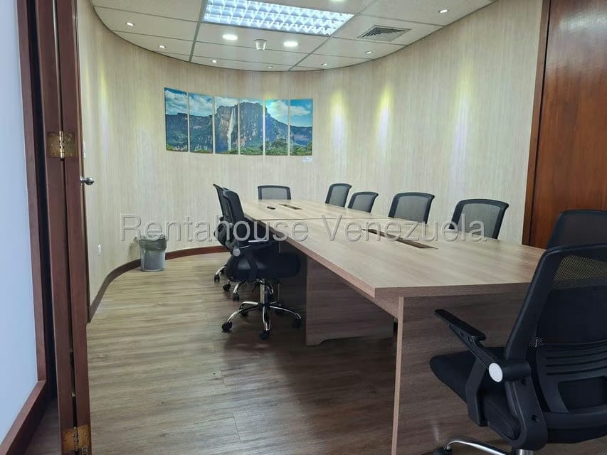 Comercial (Oficina) en Alquiler en El Recreo, Distrito Metropolitano - 31