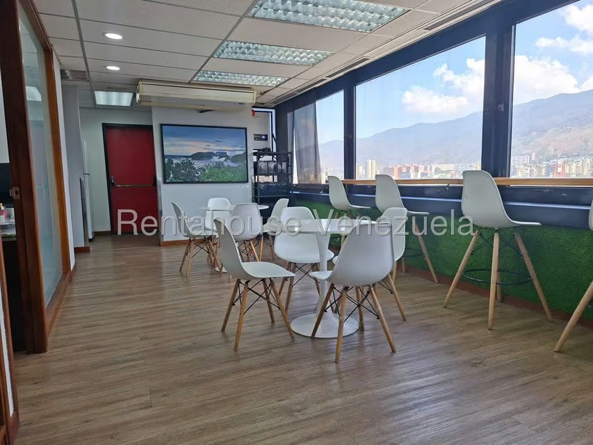 Comercial (Oficina) en Alquiler en El Recreo, Distrito Metropolitano - 46