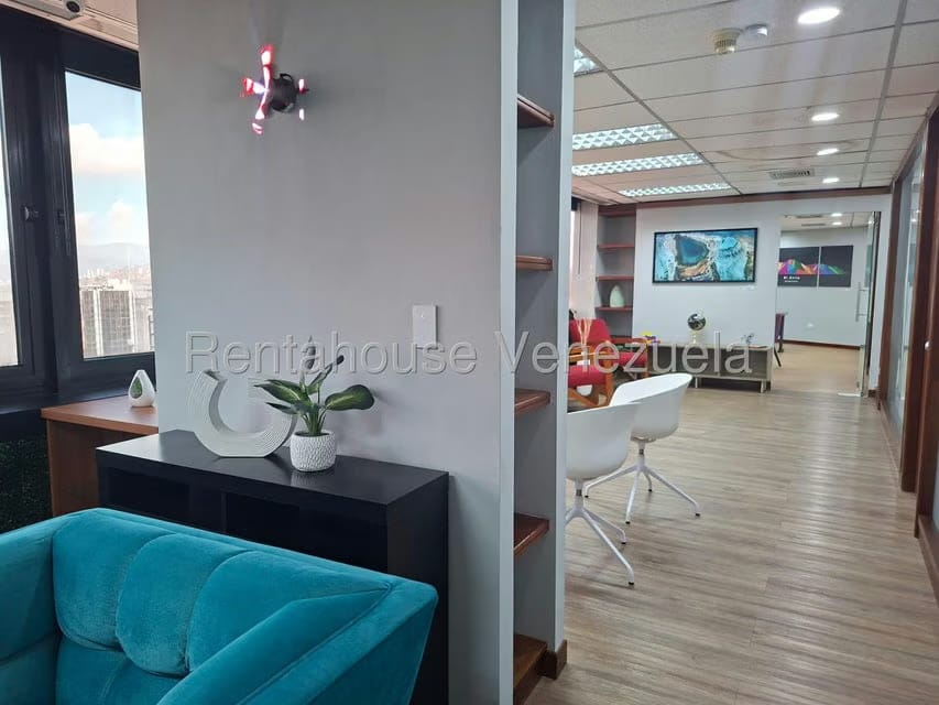 Comercial (Oficina) en Alquiler en El Recreo, Distrito Metropolitano - 9