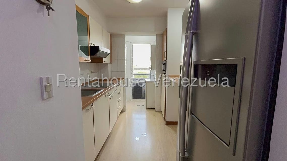 Apartamento (1 Nivel) en Alquiler en El Rosal, Distrito Metropolitano - 9