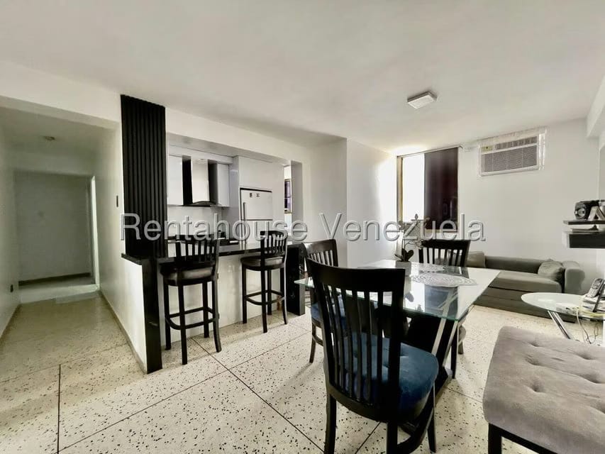 Apartamento (1 Nivel) en Venta en Zona Centro, Aragua - 13