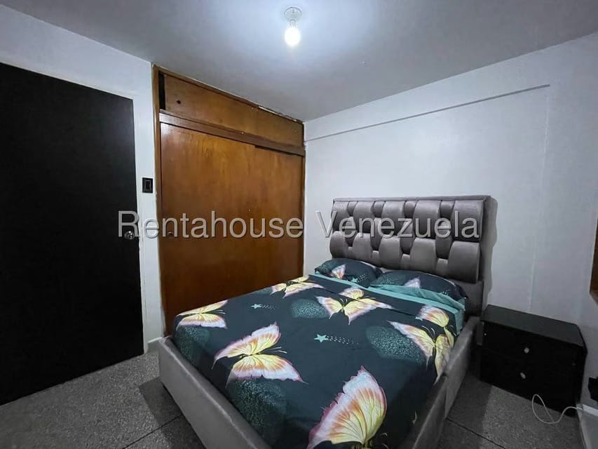 Apartamento (1 Nivel) en Venta en Zona Centro, Aragua - 16