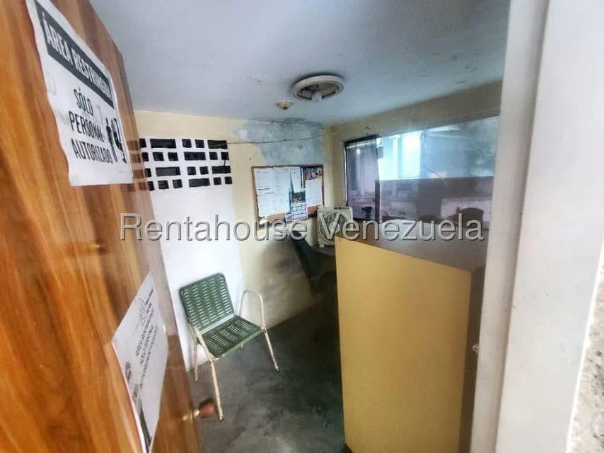 Negocios y Empresas (Medicina y Salud) en Venta en El Marques, Distrito Metropolitano - 2