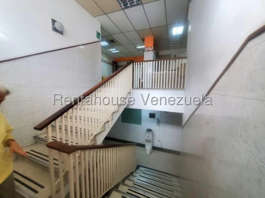 Negocios y Empresas (Medicina y Salud) en Venta en El Marques, Distrito Metropolitano - 12