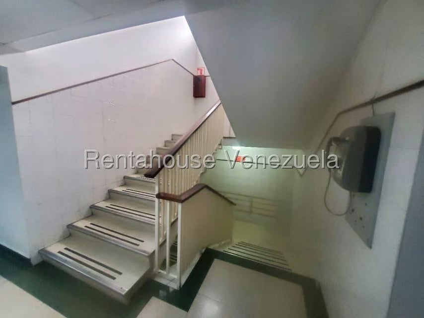 Negocios y Empresas (Medicina y Salud) en Venta en El Marques, Distrito Metropolitano - 13