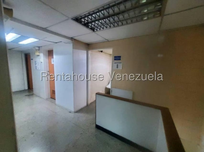 Negocios y Empresas (Medicina y Salud) en Venta en El Marques, Distrito Metropolitano - 16