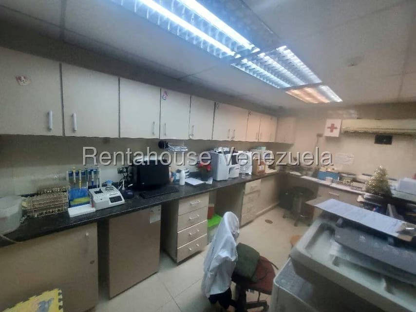 Negocios y Empresas (Medicina y Salud) en Venta en El Marques, Distrito Metropolitano - 36