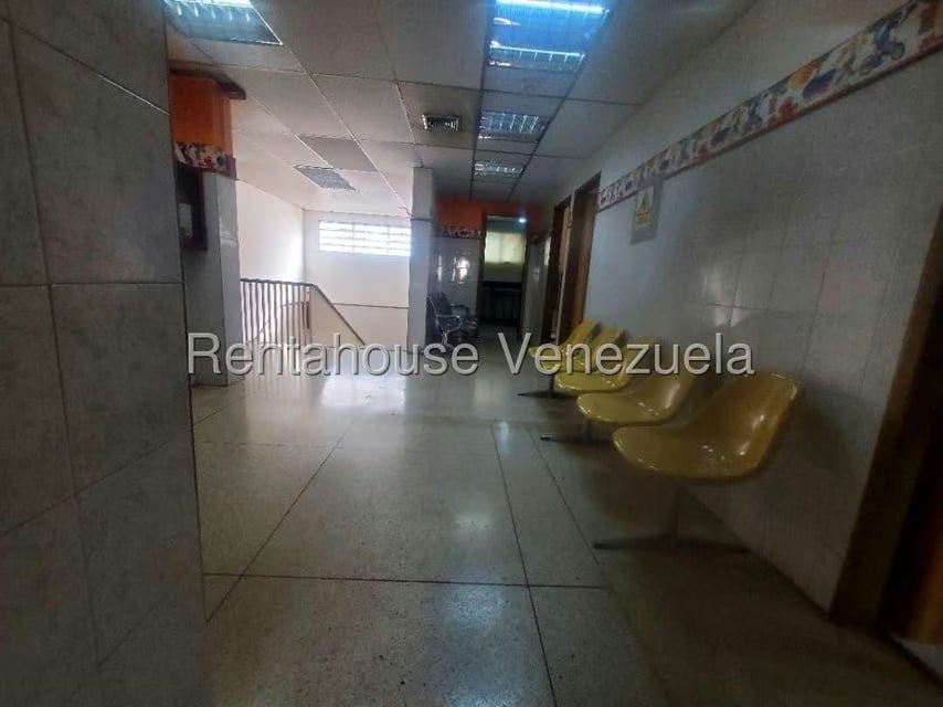 Negocios y Empresas (Medicina y Salud) en Venta en El Marques, Distrito Metropolitano - 68
