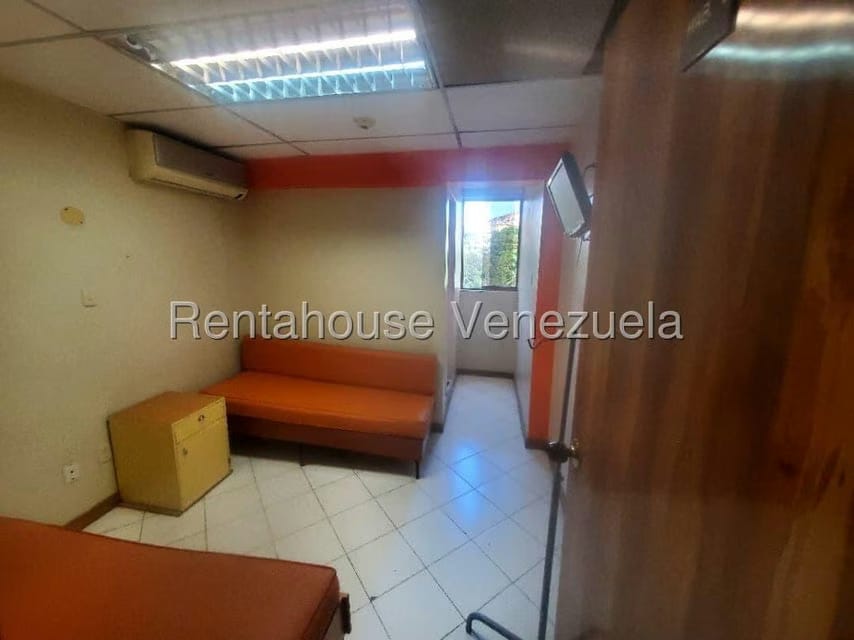 Negocios y Empresas (Medicina y Salud) en Venta en El Marques, Distrito Metropolitano - 69