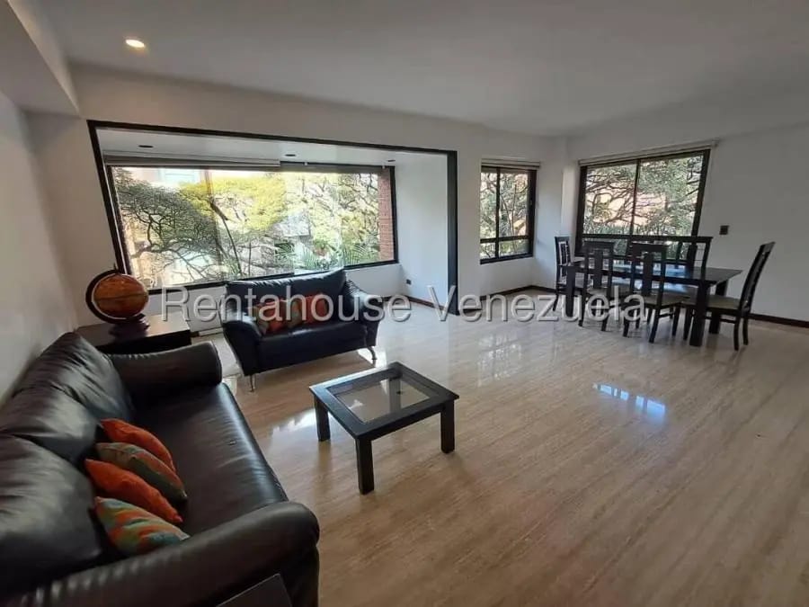 Apartamento en Alquiler en Campo Alegre Caracas