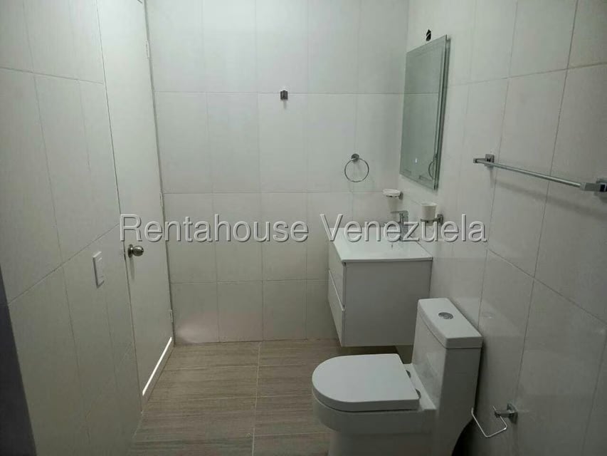 Apartamento (1 Nivel) en Venta en Costa Azul, Nueva Esparta - 15