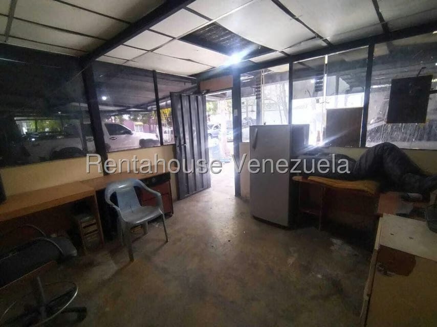 Terreno (Comercial) en Alquiler en Parroquia Catedral, Lara - 12