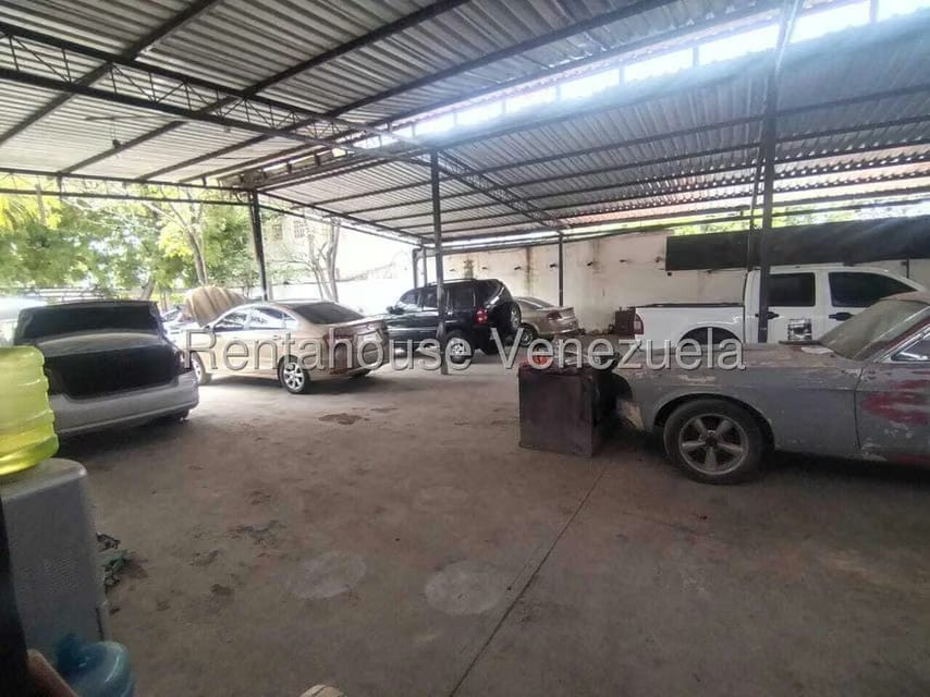 Terreno (Comercial) en Alquiler en Parroquia Catedral, Lara - 8