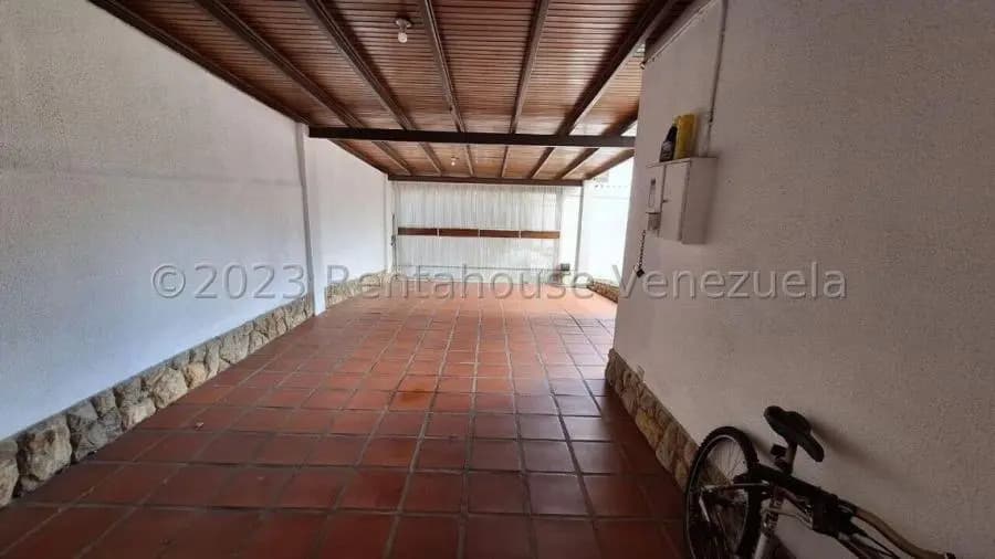 Casa en Venta en Lomas de La Lagunita Caracas - 3
