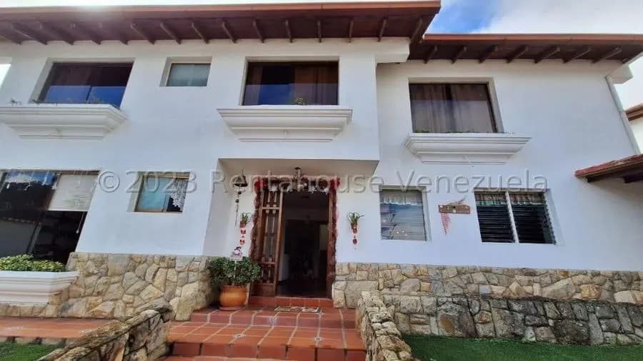 Casa en Venta en Lomas de La Lagunita Caracas - 5