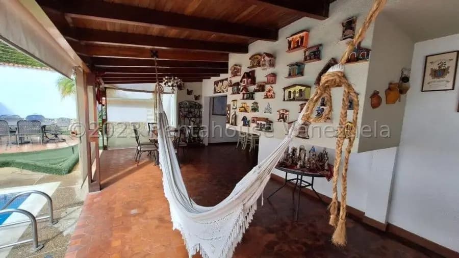 Casa en Venta en Lomas de La Lagunita Caracas - 9