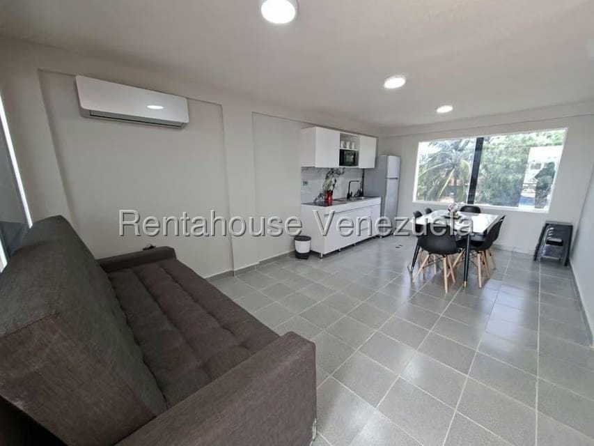 Apartamento (1 Nivel) en Venta en Flamingo, Falcon - 12