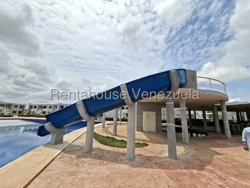 Apartamento (1 Nivel) en Venta en Flamingo, Falcon - 27