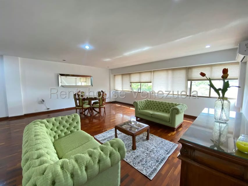 Apartamento (1 Nivel) en Alquiler en Colinas de Valle Arriba, Distrito Metropolitano - 6