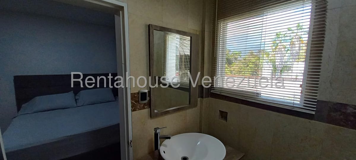 Apartamento (1 Nivel) en Venta en Los Naranjos de Las Mercedes, Distrito Metropolitano - 24