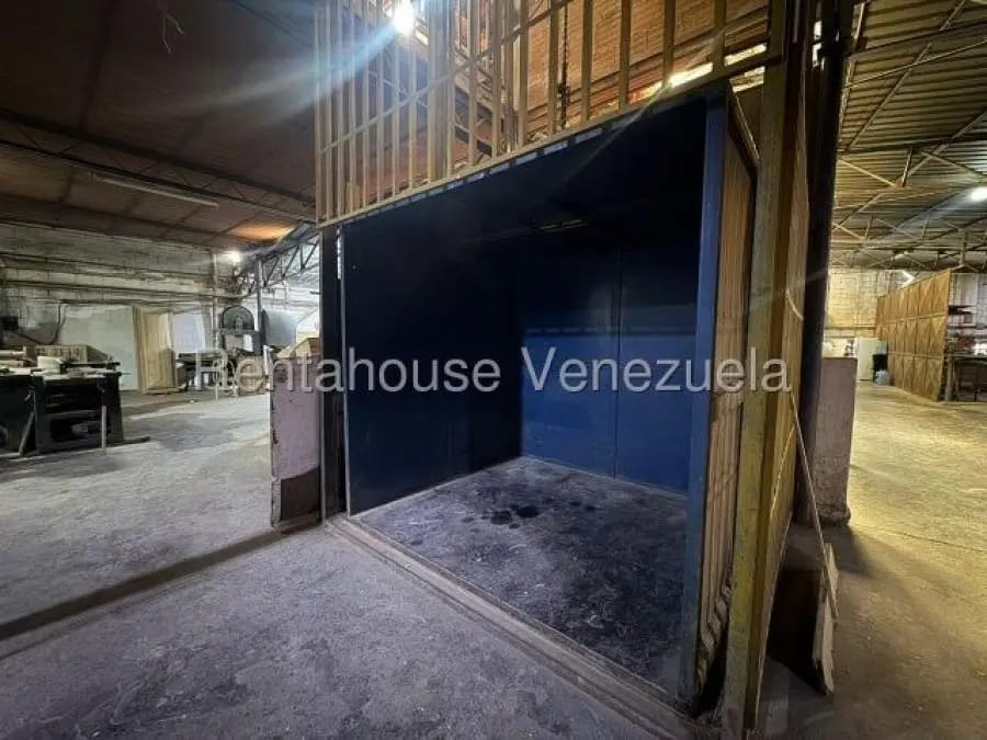 Galpon en Venta en Catia Caracas - 6